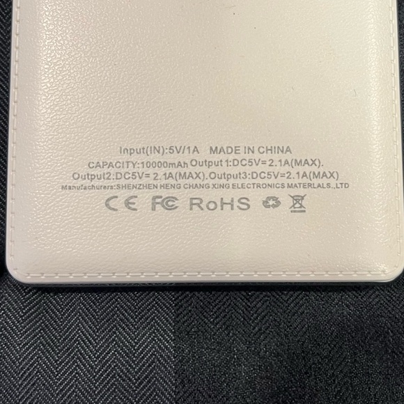 Portable Charger Power Bank - Picture 4 of 8